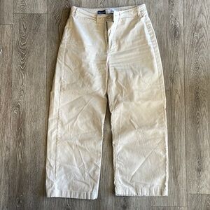 Old navy women’s 0 petit khaki pants